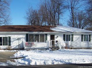 220 S Richards St, Jacksonville, IL 62650