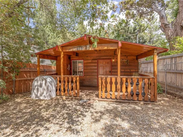 675 Moreno Ln, Sugarloaf, CA 92386