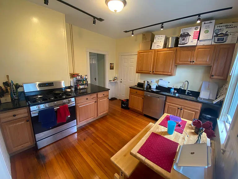 24 Norris St #2 — Photo 2