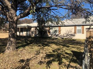 153 Tremont Rd, Springtown, TX 76082