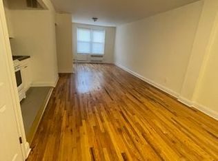 41-11 Elbertson St #2D, Elmhurst, NY 11373
