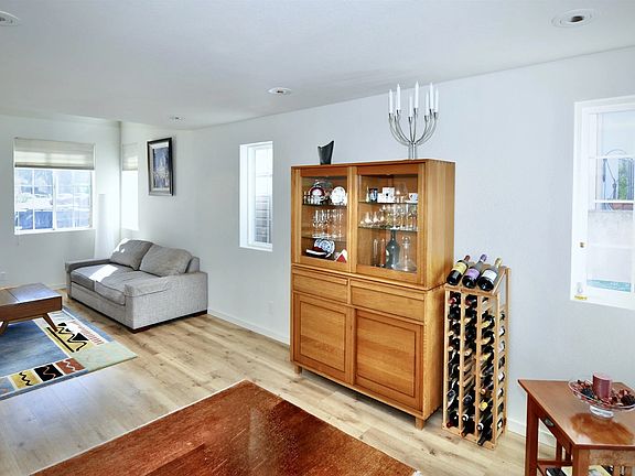 5th image of 11072 Ivy Hill Dr