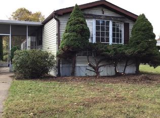 226 Molly Pitcher Rd, Mount Bethel, PA 18343
