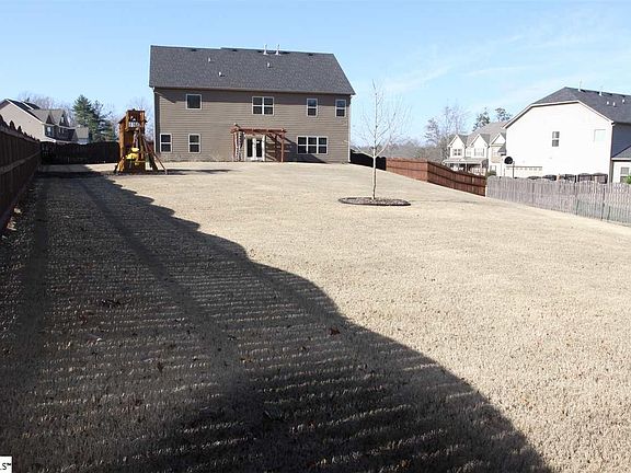 4th image of 101 Ellington Creek Ln