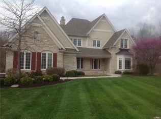 422 Heathermoor Ct, Saint Albans, MO 63073