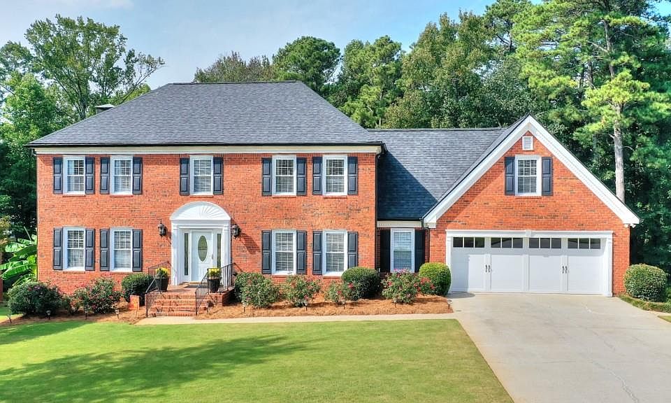 1st image of 2451 Chimney Top Ln