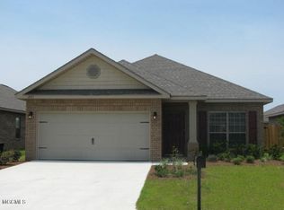 101 Clear Springs Cir, Ocean Springs, MS 39564