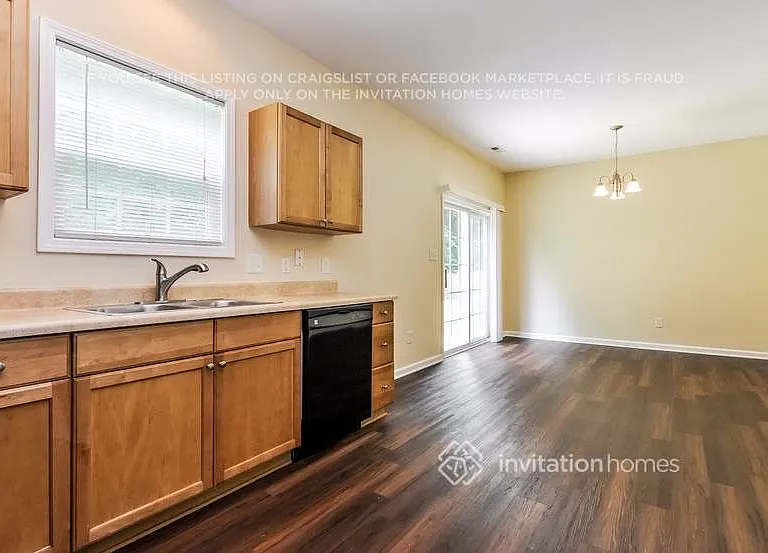 3124 Trassacks Dr — Photo 4