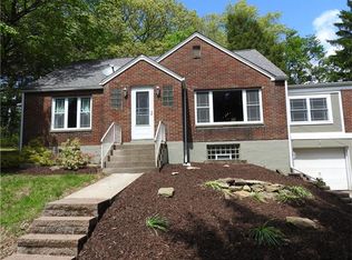 349 E High Acres Rd, Greensburg, PA 15601