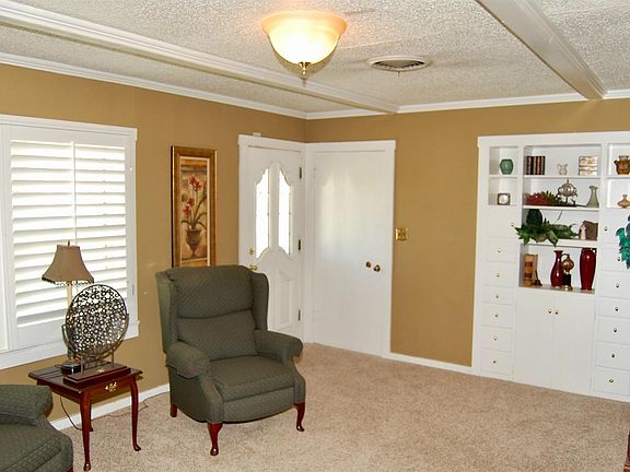 3rd image of 1011 Avenue H
