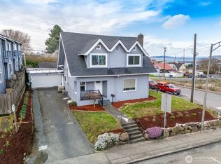 3004 W Marine View Drive, Everett, WA 98201