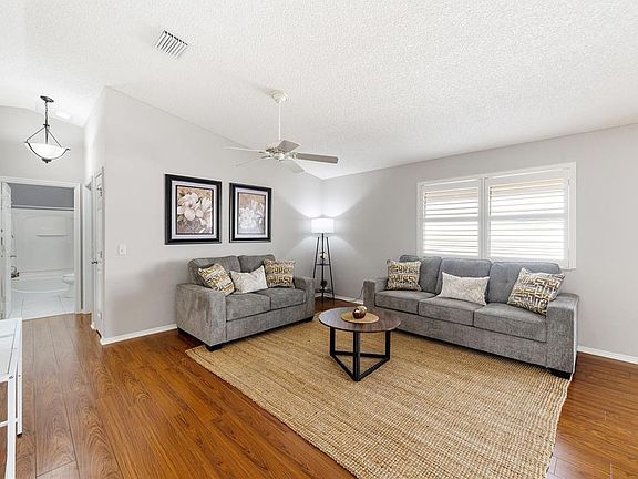 5th image of 2405 Kingstree Pl