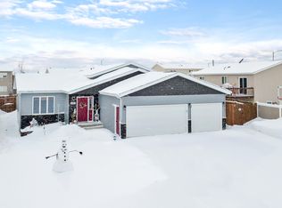 4407 E Calgary Ave, Bismarck, ND 58503