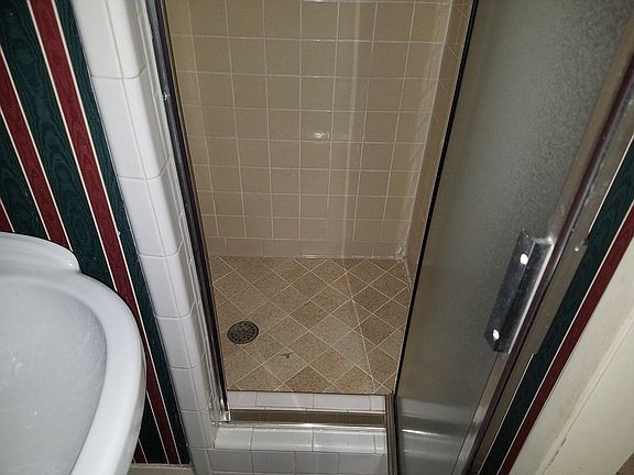 4th image of 8623 San Souci Dr