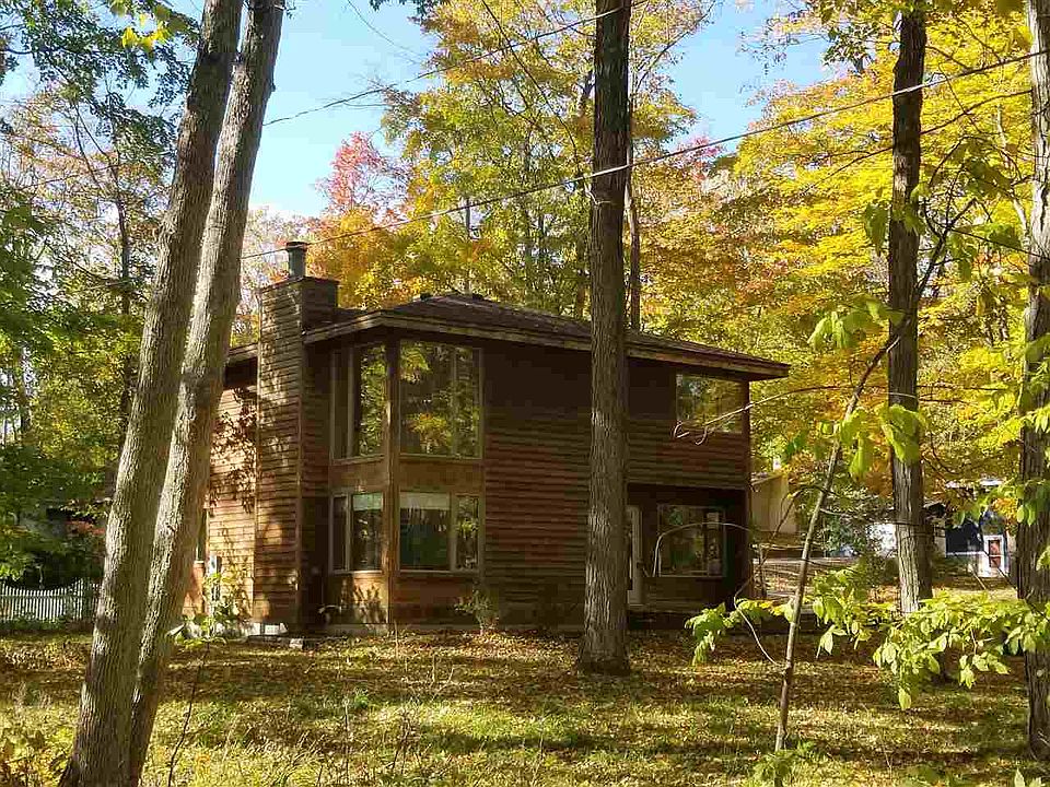 1st image of 12210 Fern Pl