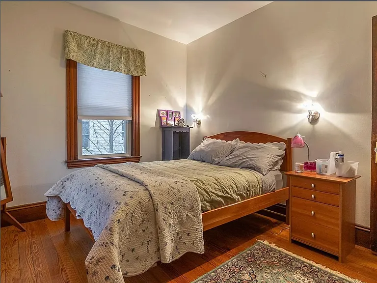 236 Concord Ave #2 — Photo 12