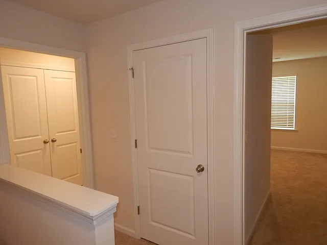 207 Oakmont Valley Trl — Photo 10
