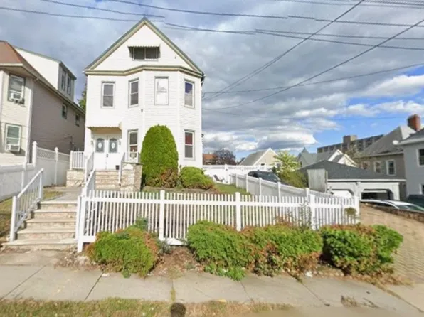 16 Offord St, Passaic City, NJ 07055