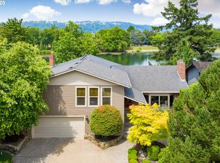 20201 NE Interlachen Ln, Fairview, OR 97024