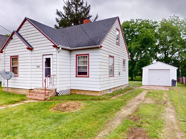 36212 Roosevelt St, Whitehall, WI 54773