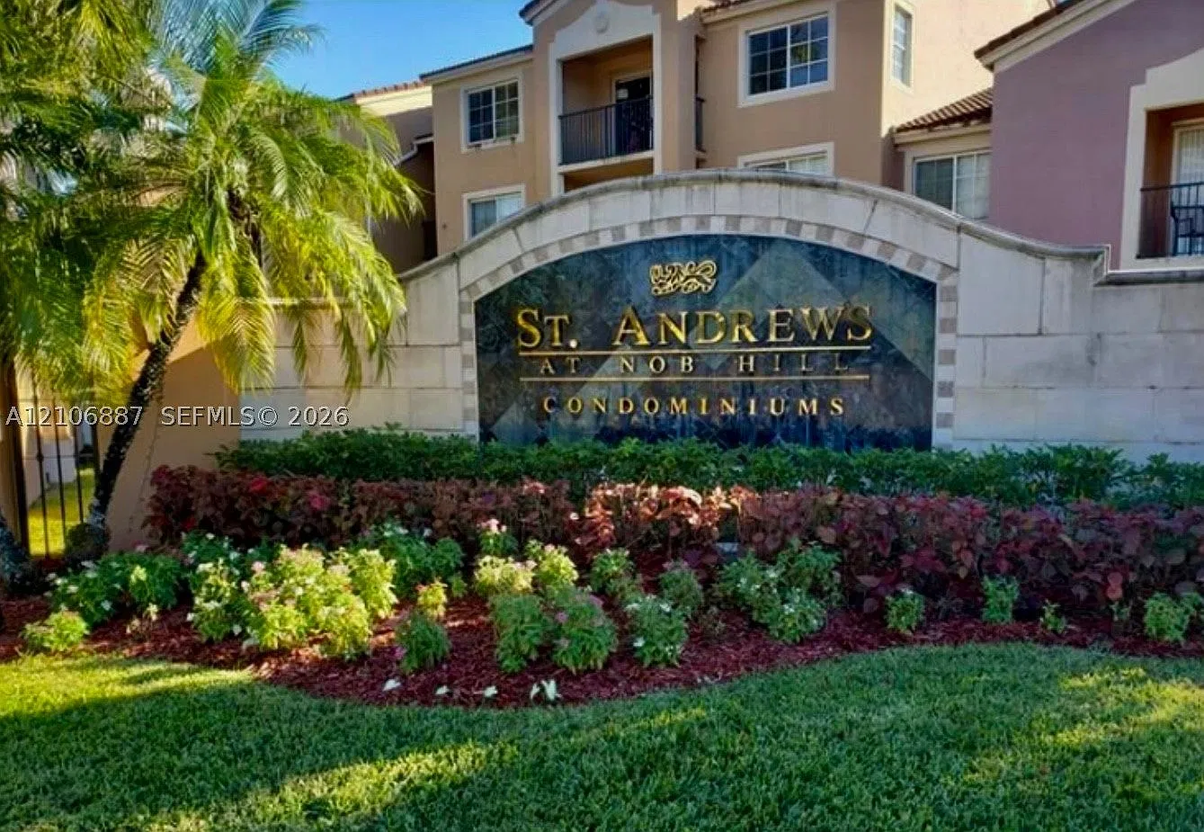 7950 Nob Hill Rd — Photo 1