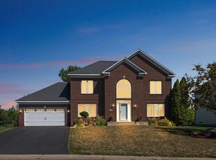 8552 Carriage Hill Rd, Savage, MN 55378