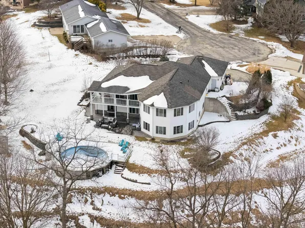 214 Eagle Dr, Mc Gregor, IA 52157