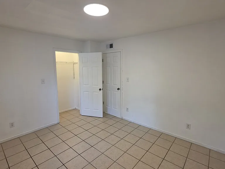234 Adcock Rd #J — Photo 8