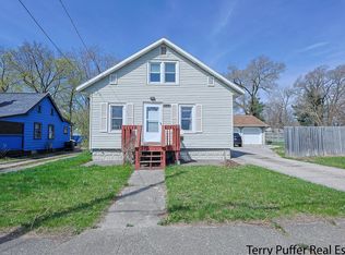 1657 Huizenga St, Muskegon, MI 49442
