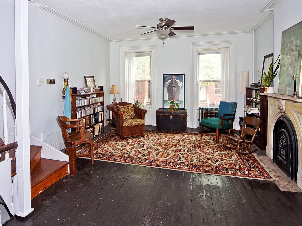 1st image of 104 Douglass St