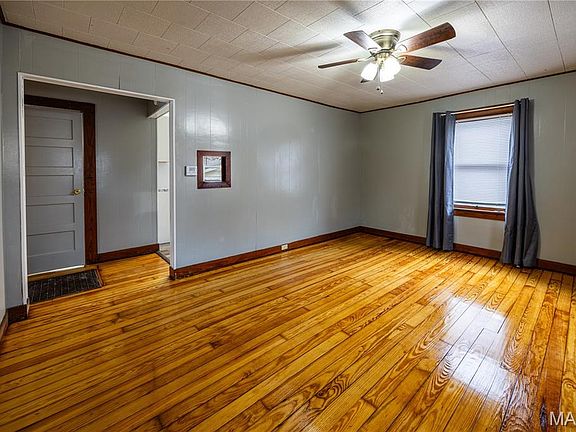 4th image of 439 S Louisiana St