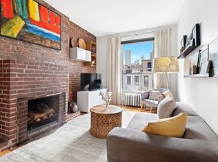 116 W 76th St APT 5R, New York, NY