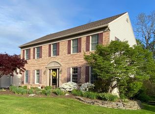 3125 Ashley Ln, Sinking Spring, PA 19608
