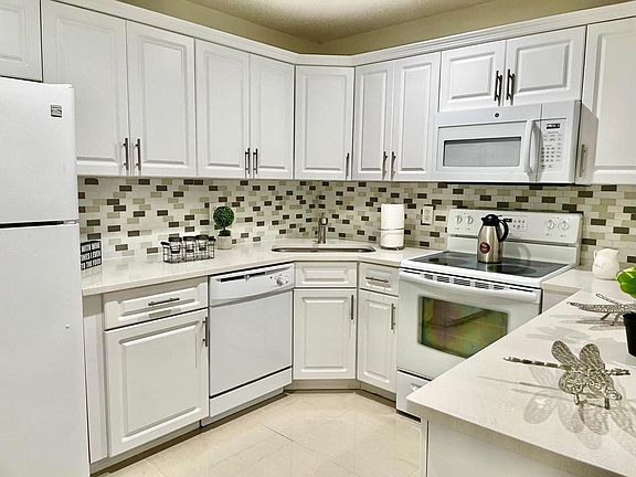 5th image of 4955 Sable Pine Cir APT C2