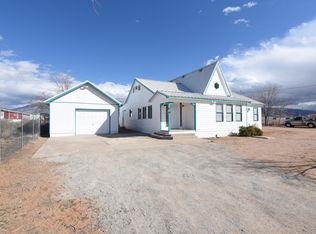 5 Carolino Rd, Los Lunas, NM 87031