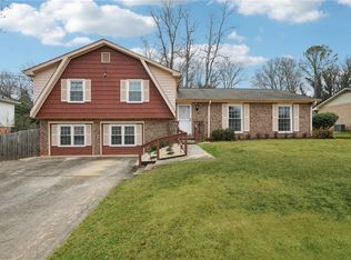 1315 Sanden Ferry Dr, Decatur, GA 30033