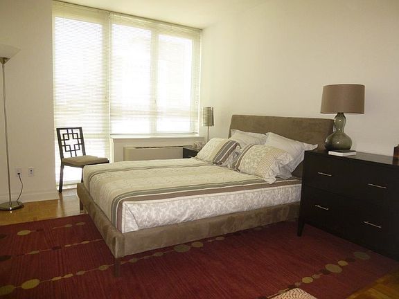 4th image of 1510 Lexington Ave APT 15M