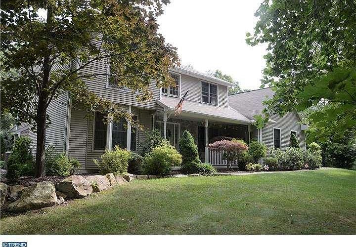 1st image of 56 Highland Dr