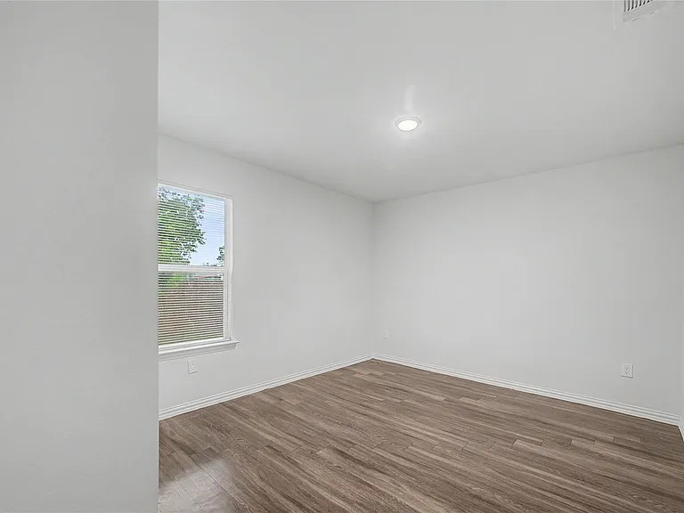 5409 Nielan St #B — Photo 26