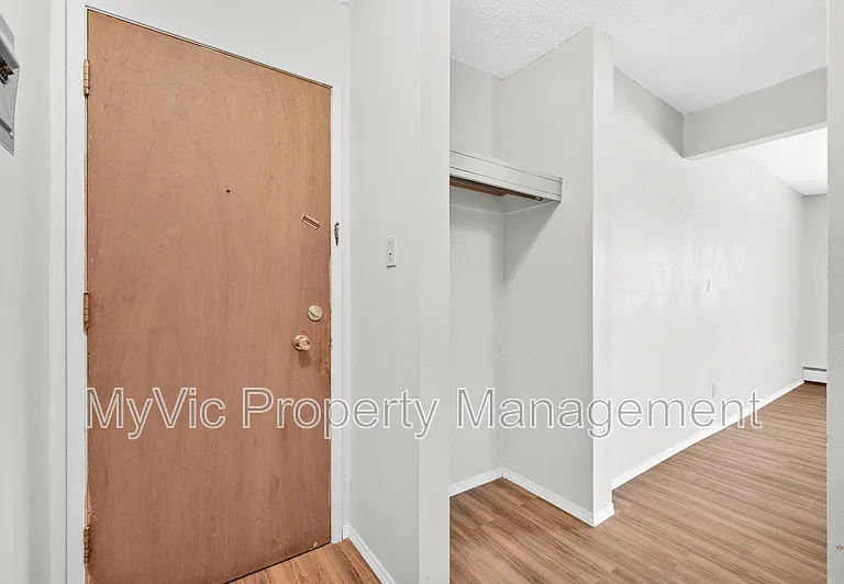 9915 101st St — Photo 18