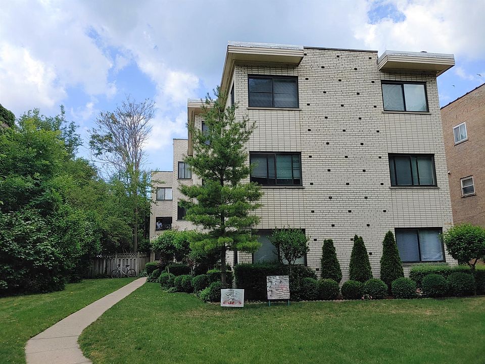 1st image of 1516 W Touhy Ave APT 3B