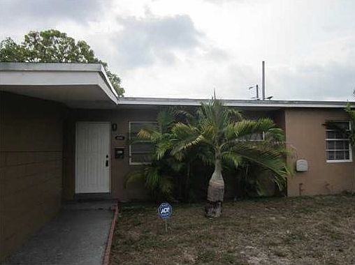2nd image of 13476 SW 26th Ter