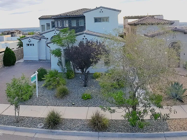 1805 Tin Star St — Photo 4