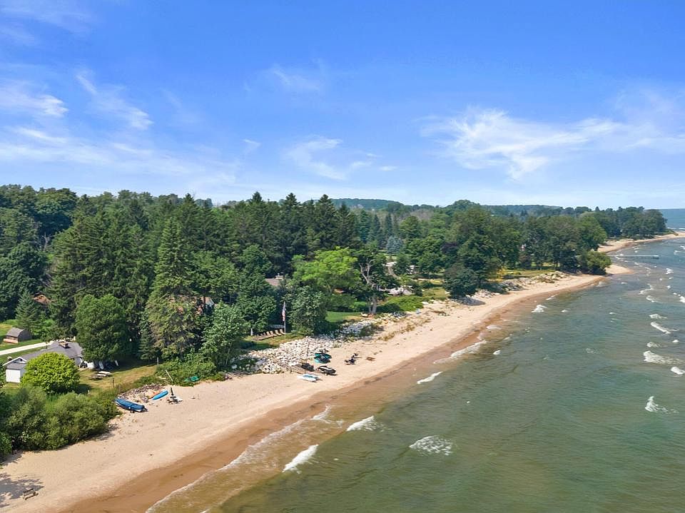 1st image of Lt9 LOWER FOREST BEACH ROAD