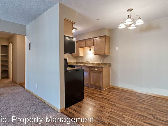 4th image of 7318 22nd St W #212