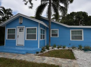528 Tennessee Ave, Crystal Beach, FL 34681