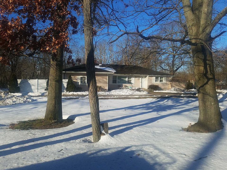 1st image of 1050 Waverly Ave