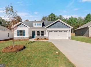 145 Red Tail Cir, Byron, GA 31008