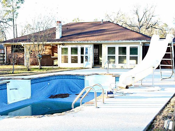 2nd image of 13345 Thousand Oaks Dr