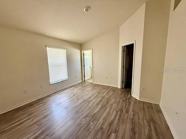 1157 Normandy Dr — Photo 13